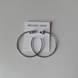 Michael Kors Brass Large Hoop Earrings for Women Color Silver Model MKJ4162040